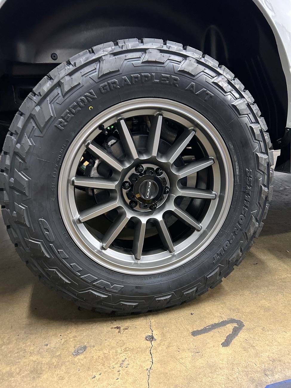 Leveled on 35’s | F150gen14 -- 2021+ Ford F-150, Tremor, Raptor Forum ...