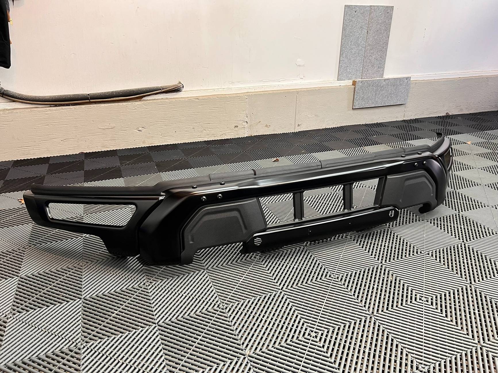 Oregon - 2024 Raptor R Modular Bumper (SOLD) | F150gen14 -- 2021+ Ford ...