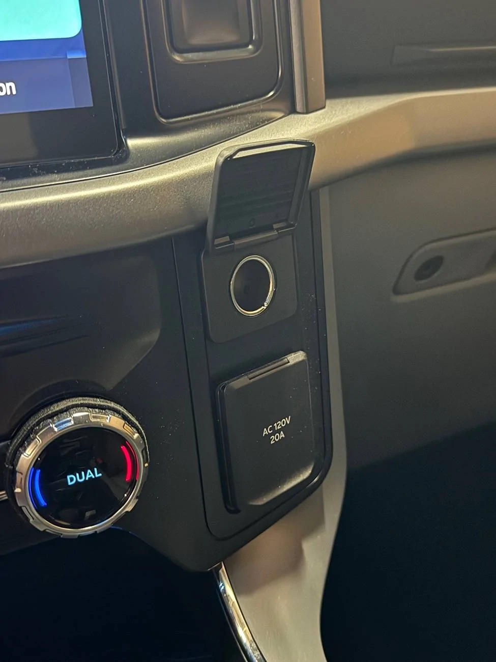 2025 silverado cigarette lighter Did they remove the 12 volt outlet / cigarette style port from the 2025  Platinum Powerboost? | F150gen14 -- 2021+ Ford F-150, Tremor, Raptor Forum  (14th Gen)