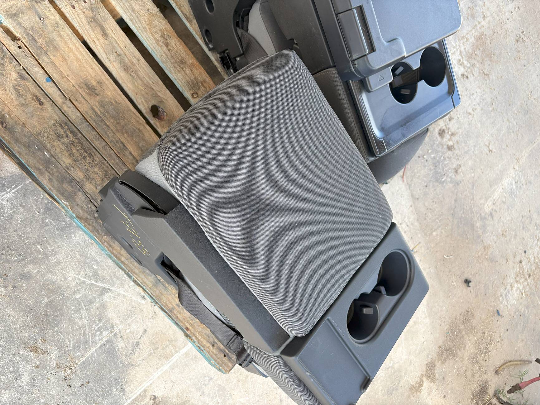 Jumpseat w/ Work Surface Removal? | F150gen14 -- 2021+ Ford F-150 ...