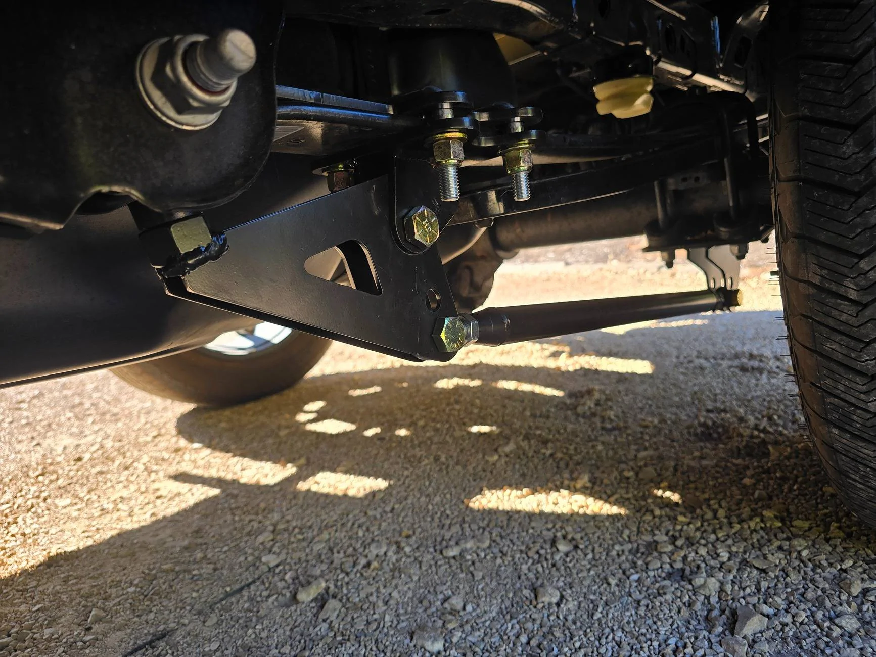 Reverse Level - UMI Drop Shackles Install experience - No Pinion ...