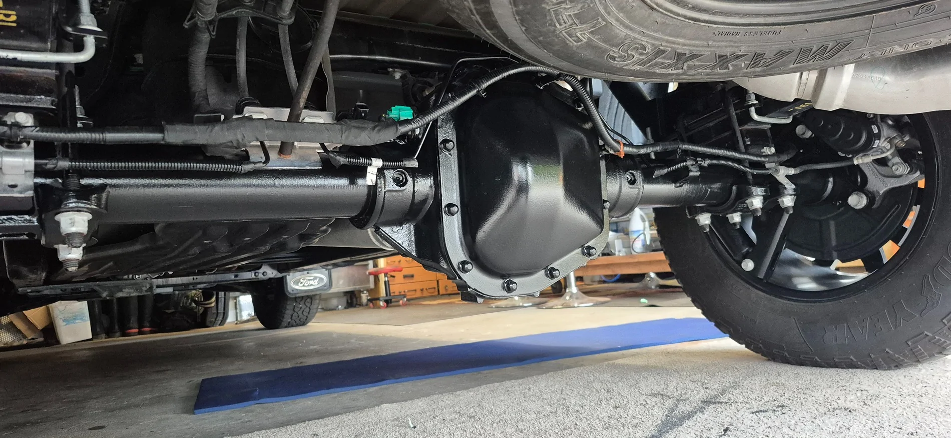 Painted Rear Diff Rear Diff/axles bedliner coating? Update, its painted!!! | Page 2 ...
