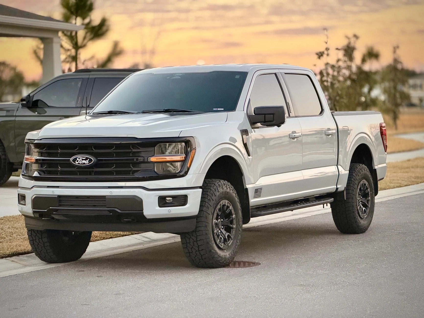 Avalanche Svt Raptor Build 2024 Avalanche FX4 with a 3” Lift, 34” AT4Ws, and Bronco Raptor ...