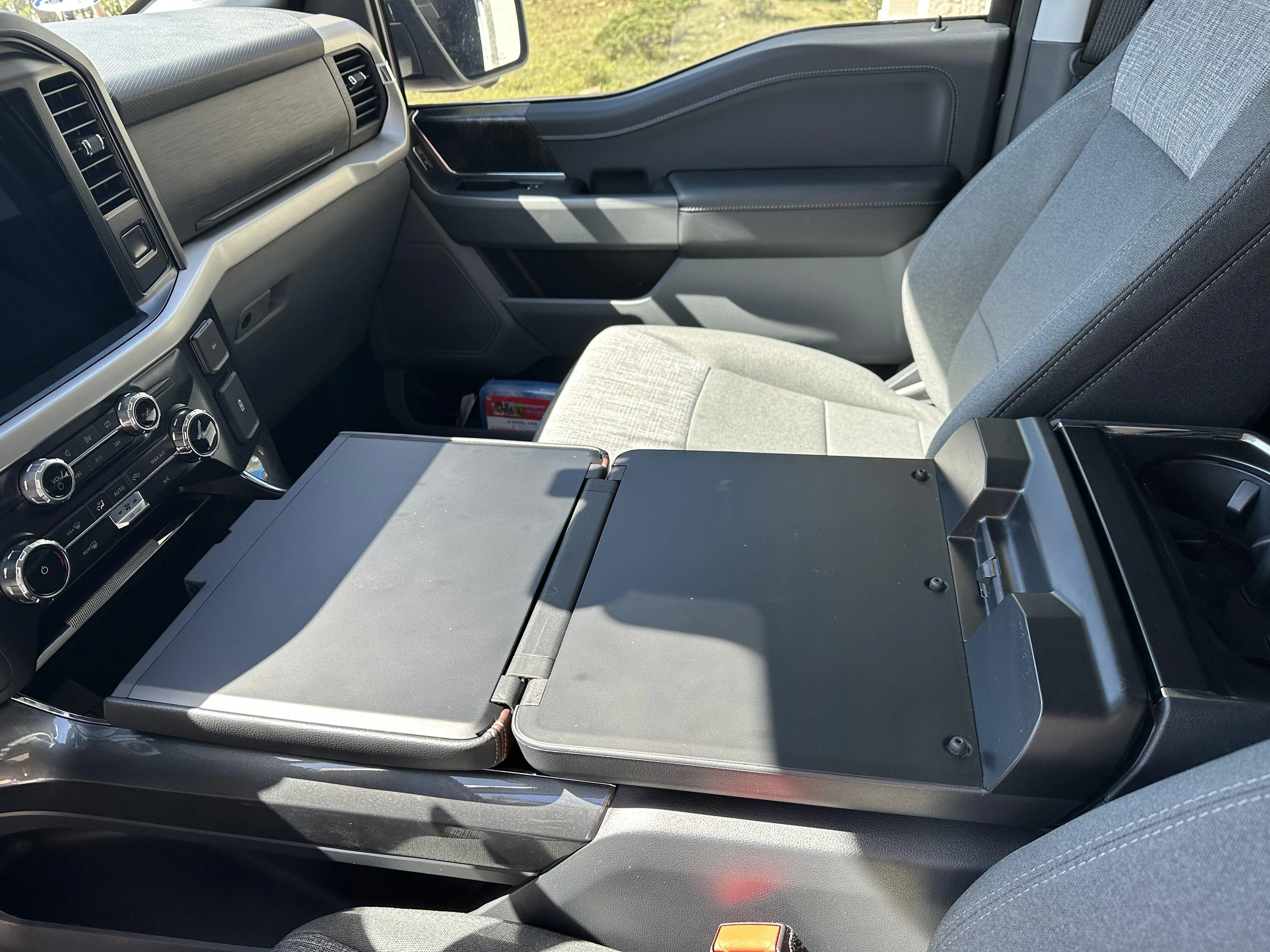 Installed my center console and upgraded to 12” display | F150gen14 ...