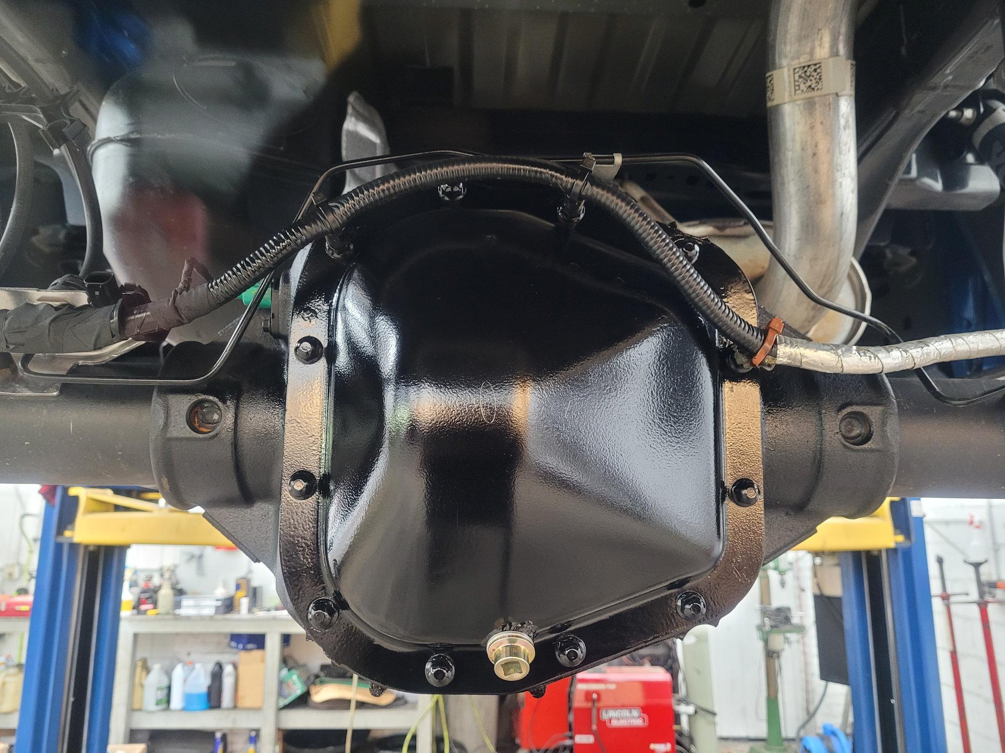Changing the differential cover | F150gen14 -- 2021+ Ford F-150, Tremor ...