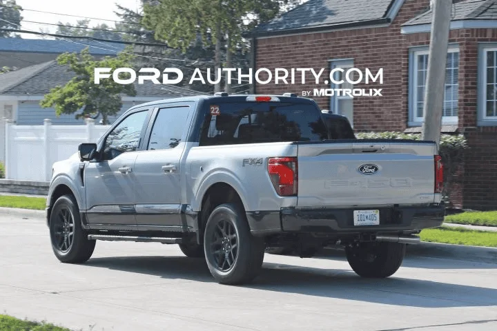 Stx Raptor 2024 STX Uncamouflaged | Page 2 | F150gen14 -- 2021+ Ford F-150, Tremor ...