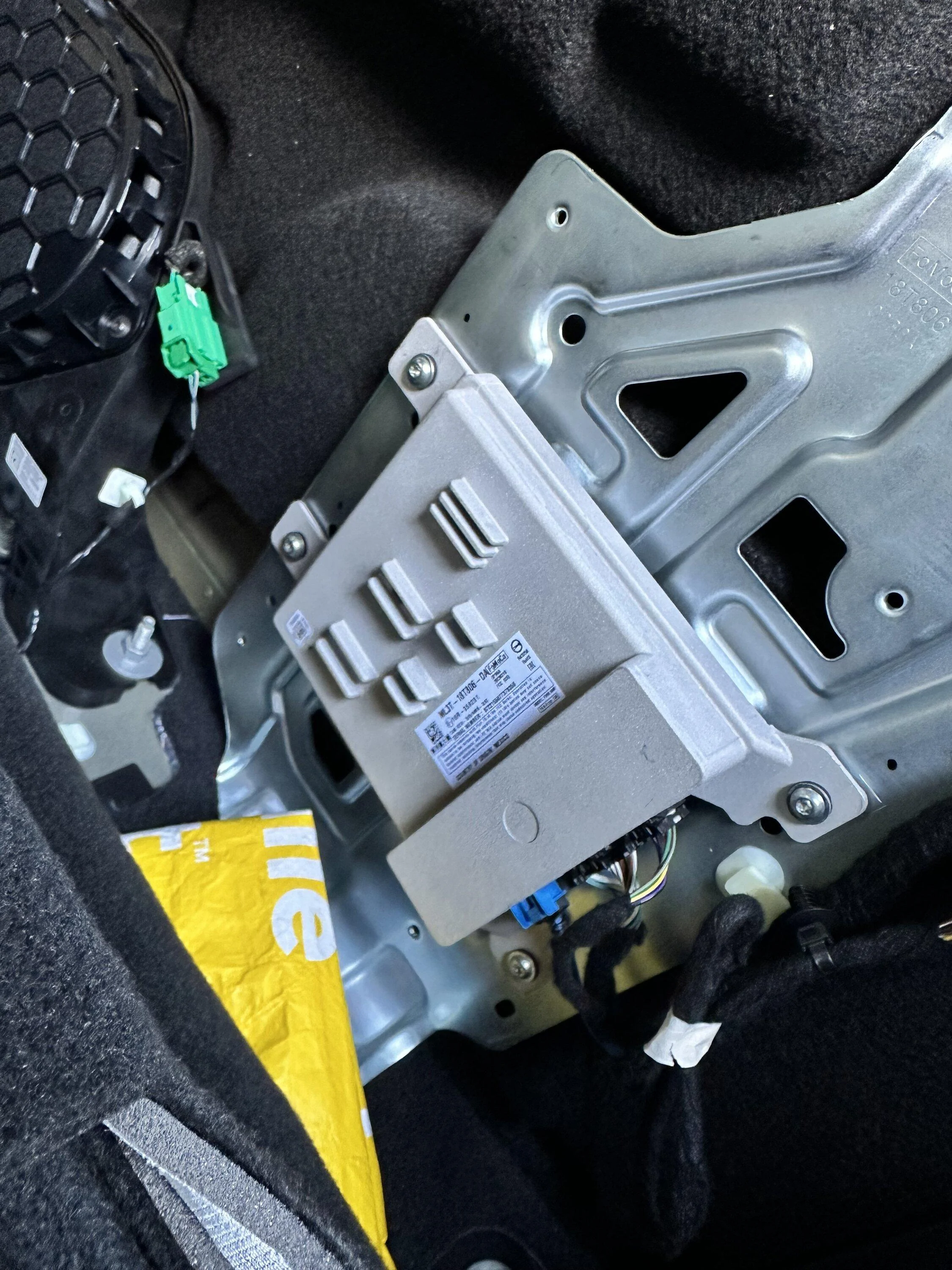 Is this B&O amp in my 23 501a ?? | F150gen14 -- 2021+ Ford F-150 ...