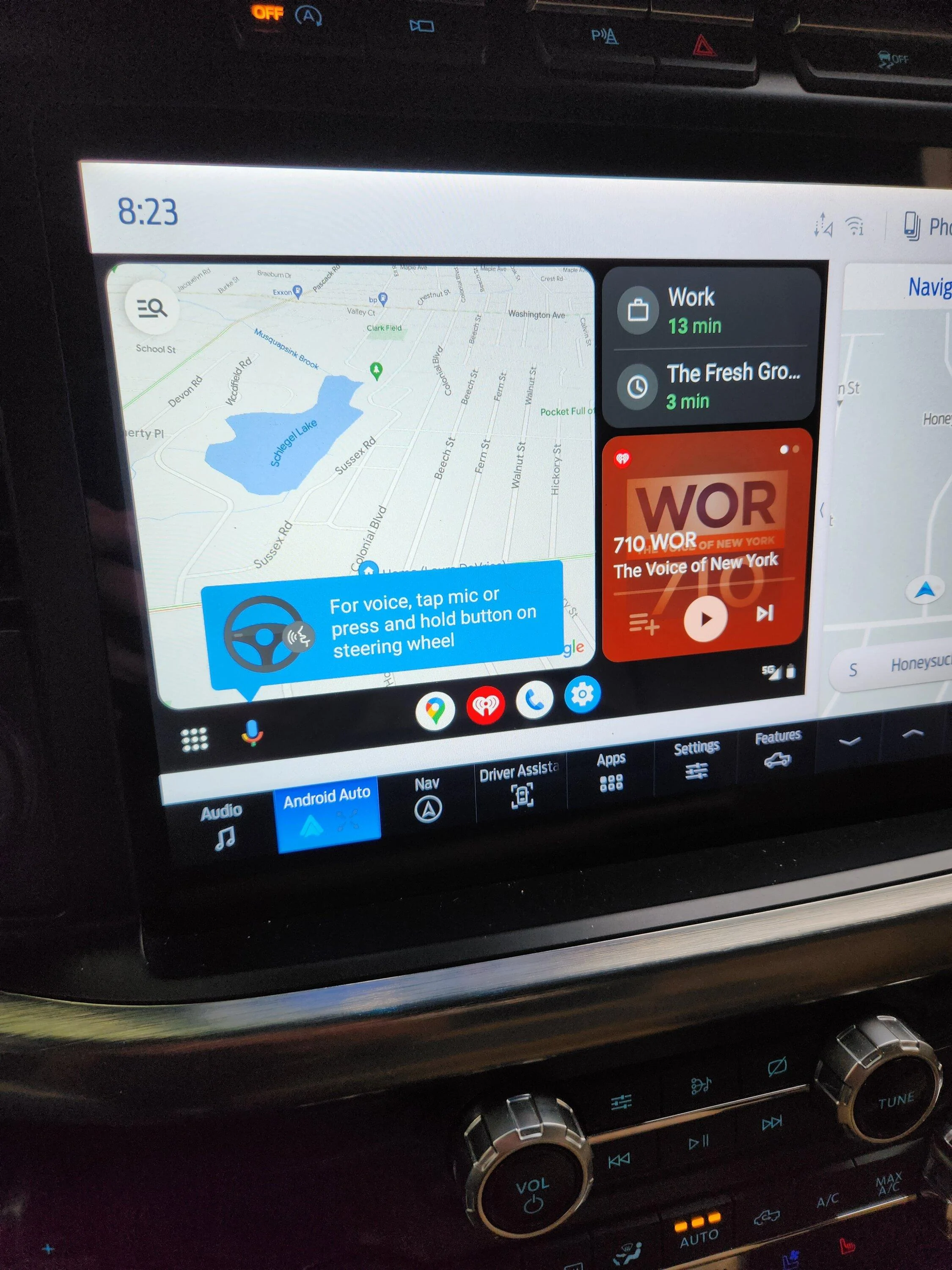 Ford Command TIP; SYNC, Android Auto, voice command button on steering wheel ...